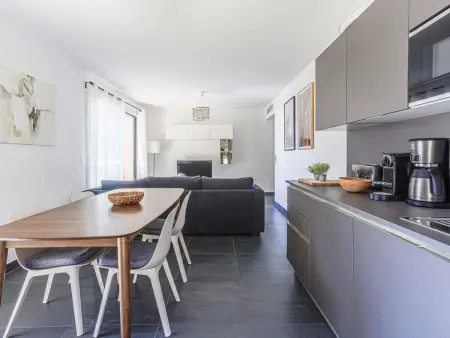 Apt 3 pièces Eze avec vue mer et 2 balcons : photo 8