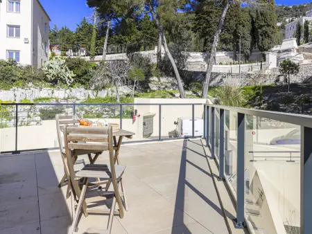 Apt 3 pièces Eze avec vue mer et 2 balcons : photo 13
