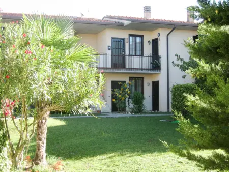 Apt 2 pièces Sole del Garda à Lazise, accès piscine : photo 19