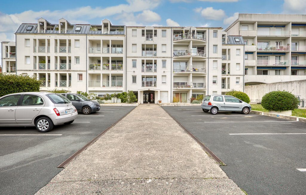 Appartement avec balcon au cœur de La Rochelle - Photo 10