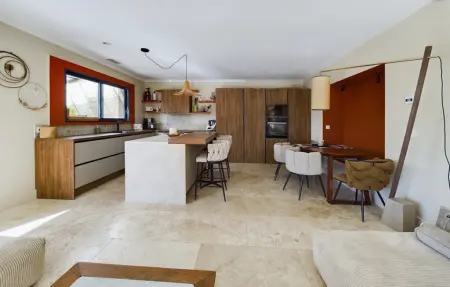 Maison 10 pers. avec piscine et aire de jeux à Eyragues : photo 6