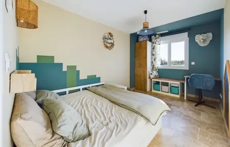 Maison 10 pers. avec piscine et aire de jeux à Eyragues : photo 8