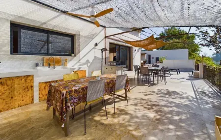 Maison 10 pers. avec piscine et aire de jeux à Eyragues : photo 12