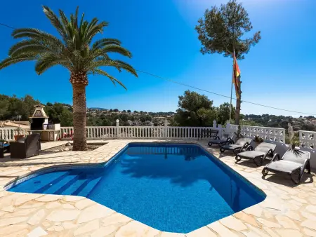 Villa classique avec piscine privée, jardin et climatisation à Benissa : photo 4