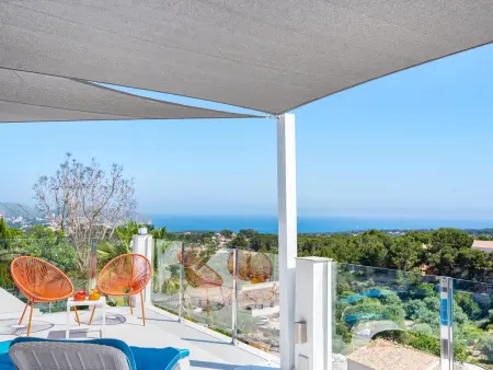 Location villa à Moraira, Villa de luxe à Moraira avec piscine privée, climatisation et animaux admis