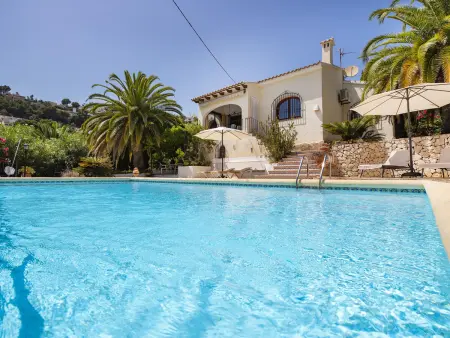 Location villa à Moravit, Villa avec piscine privée, climatisation et WiFi à Moraira