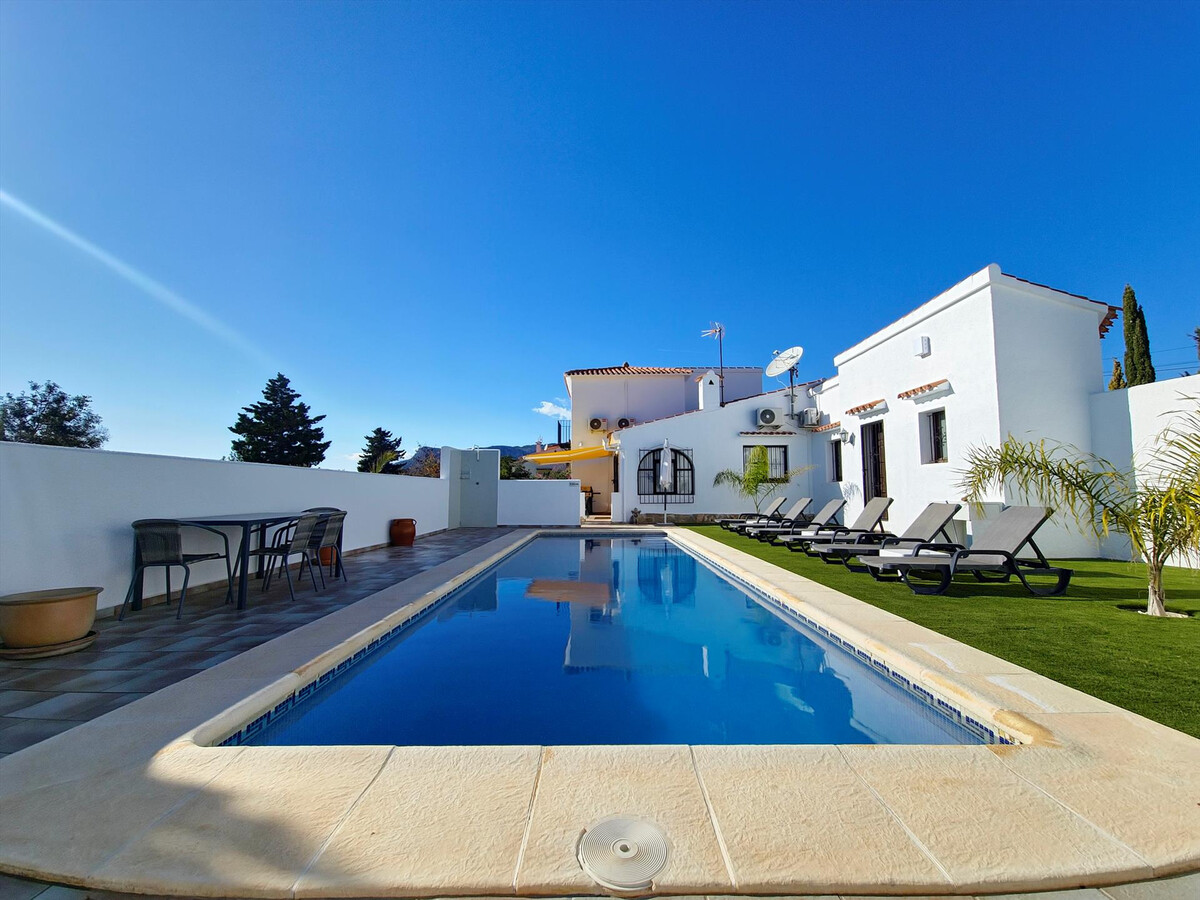 Villa 3 chambres, piscine privée à 2 km de la plage, Calp - Photo 1