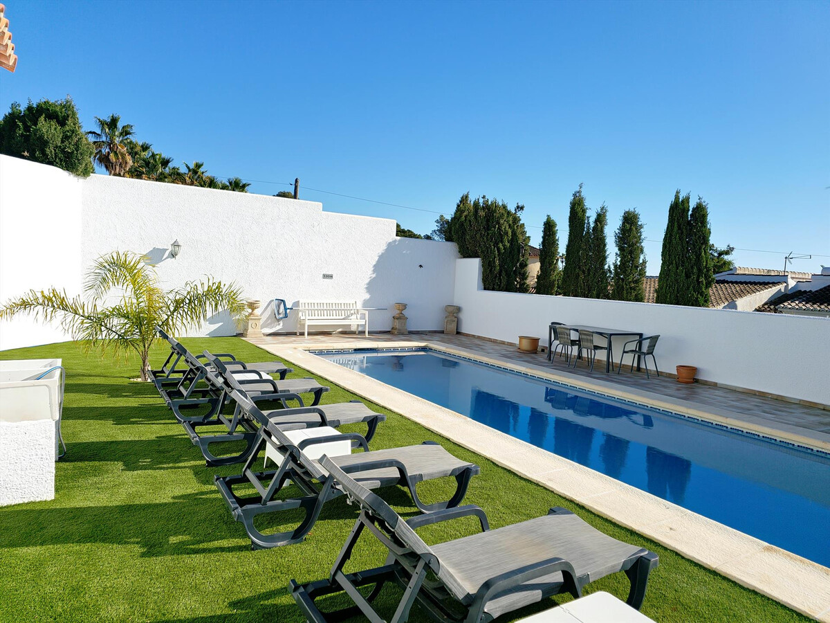 Villa 3 chambres, piscine privée à 2 km de la plage, Calp - Photo 2