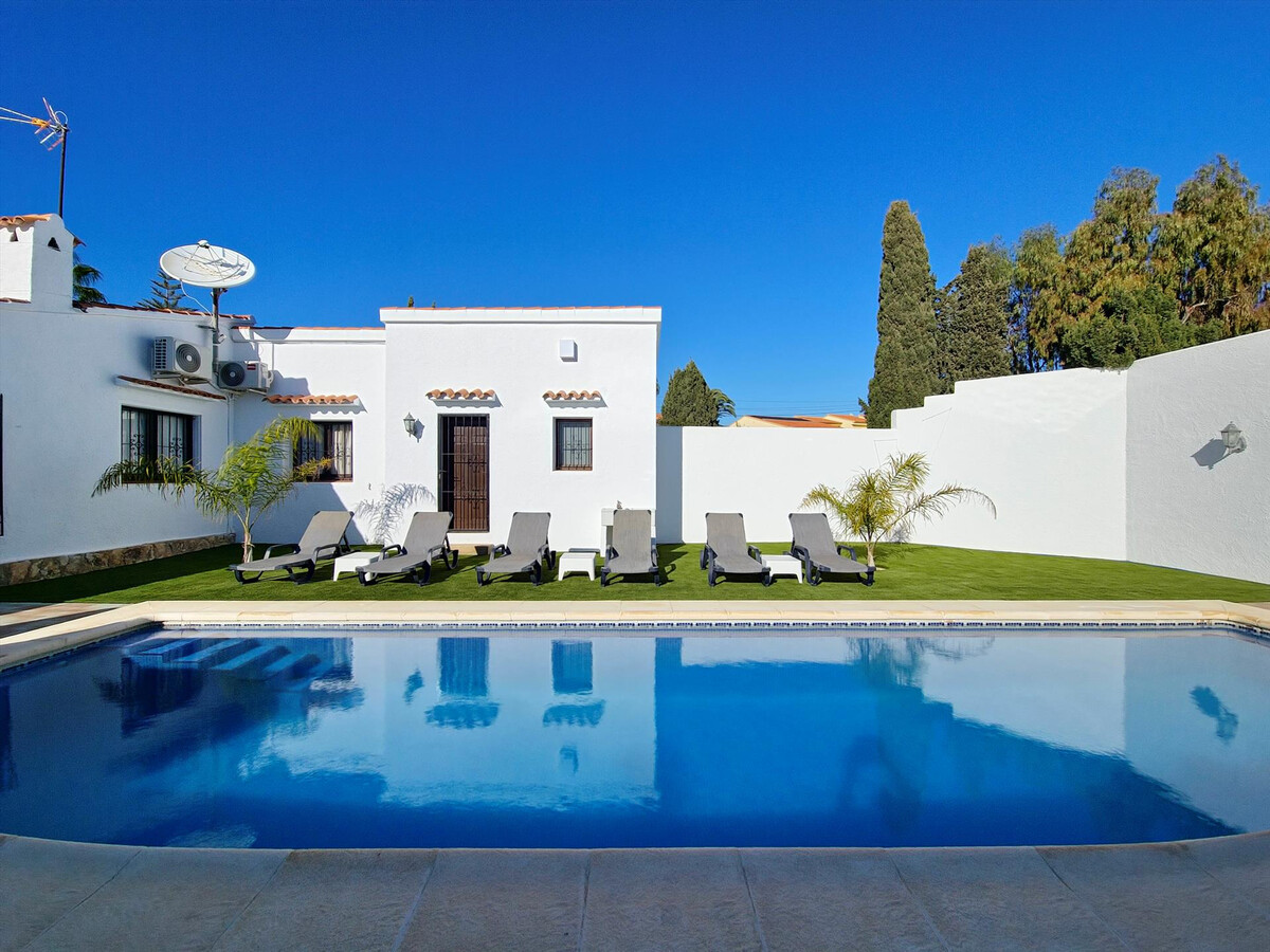 Villa 3 chambres, piscine privée à 2 km de la plage, Calp - Photo 31