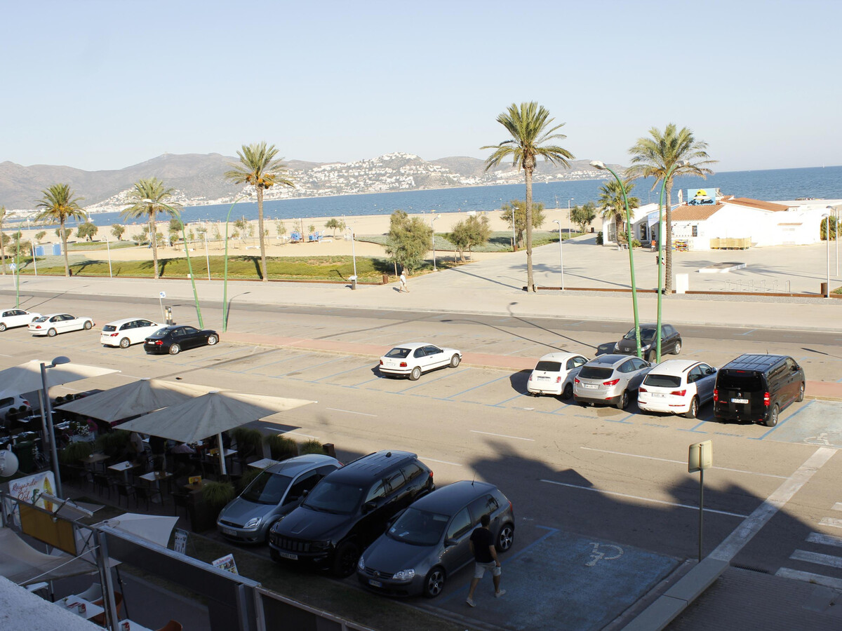 Appartement 2 chambres face à la plage, Empuriabrava - Photo 2