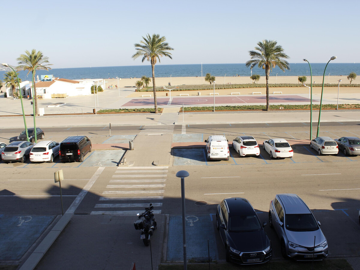 Appartement 2 chambres face à la plage, Empuriabrava - Photo 3