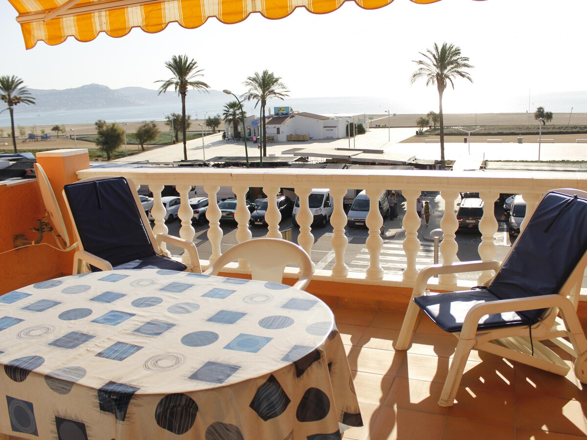 Appartement 2 chambres face à la plage, Empuriabrava - Photo 5