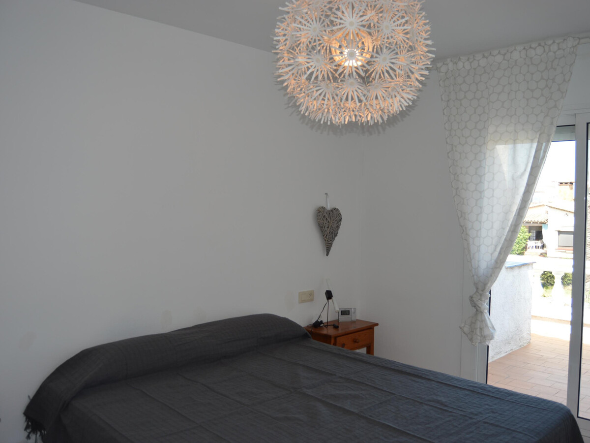 Maison 8 pers. avec piscine, amarre et cuisine d'été à Empuriabrava - Photo 28