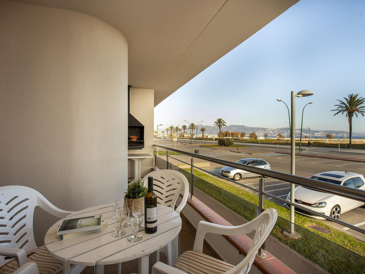 Appartement 2 chambres face à la mer, terrasse, parking - Photo 5