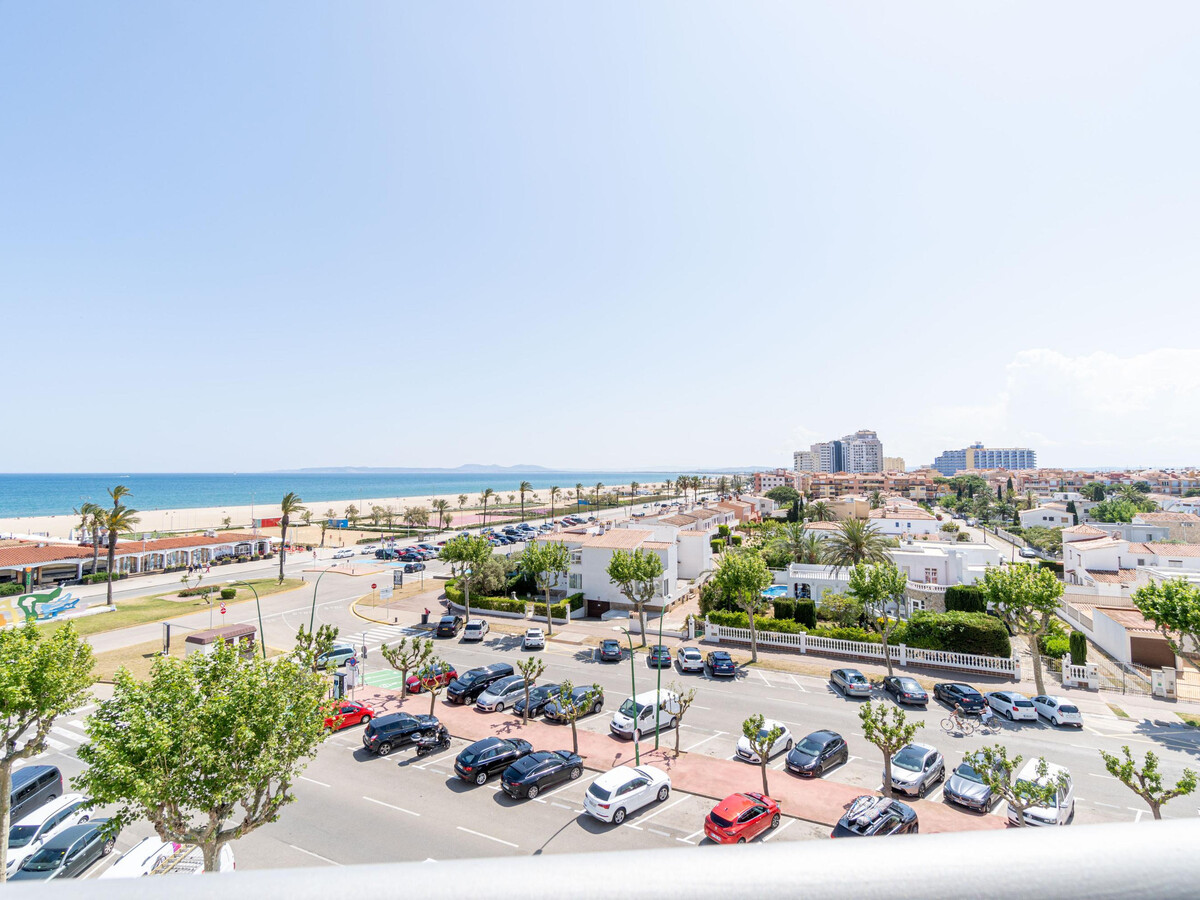 Duplex moderne 50m de la plage à Empuriabrava - Photo 6
