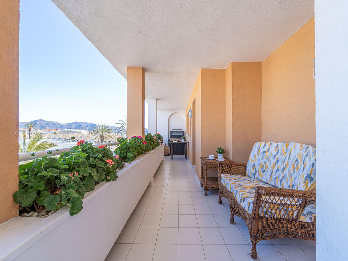 Attique 135 m² avec 3 terrasses et vue canal à Empuriabrava - Photo 7