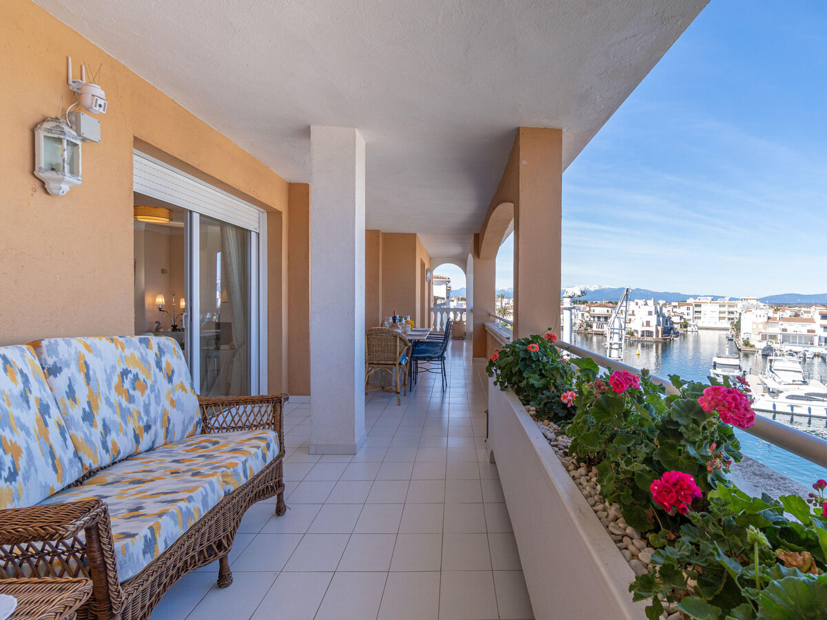 Attique 135 m² avec 3 terrasses et vue canal à Empuriabrava - Photo 9