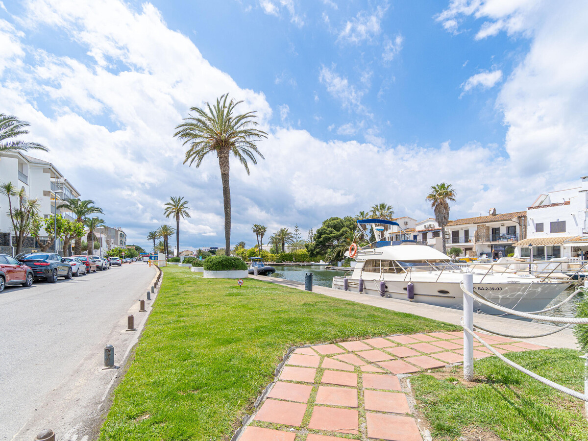 Appartement 1 chambre avec parking et vue canal à Empuriabrava - Photo 22