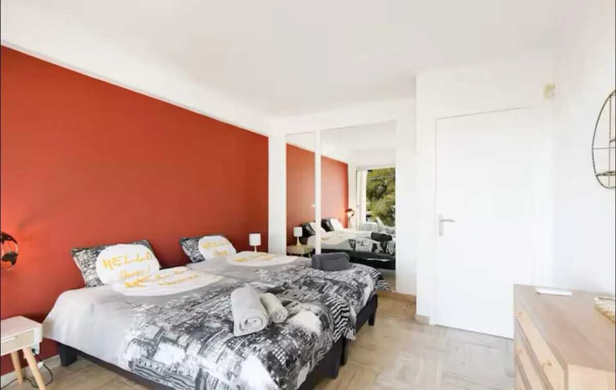 Appartement 114 m² - 3 chambres et terrasse panoramique - Photo 8