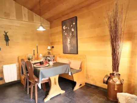 La Linotte : chalet en bois au bord de rivière à Arville, Belgique : photo 7