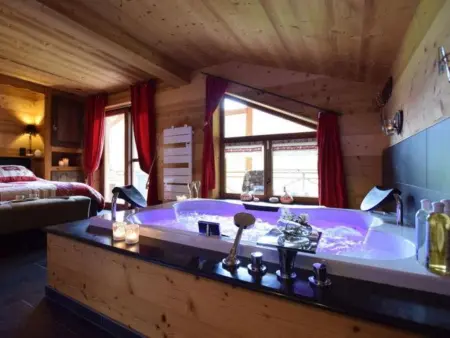 La Linotte : chalet en bois au bord de rivière à Arville, Belgique : photo 16