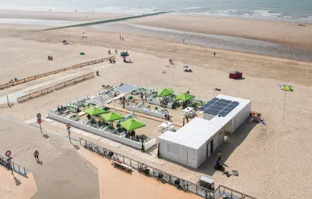 Appartement face à la mer à Ostende, plage à 40 m, balcon : photo 18