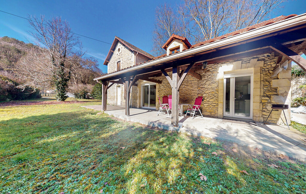 Maison rustique 130 m² au Bugue, 3 chambres, 7 personnes - Photo 1
