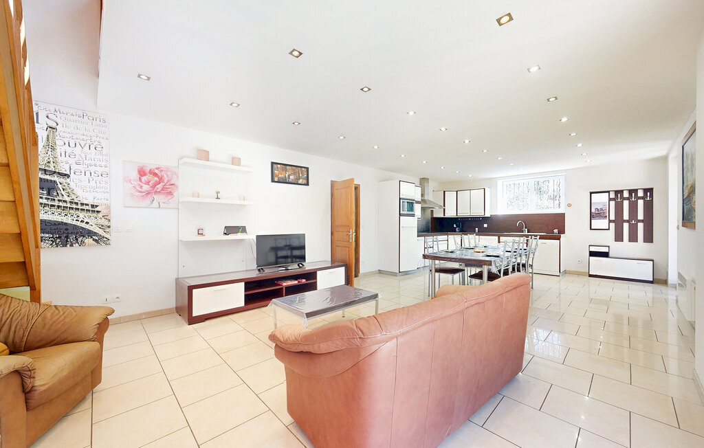 Maison rustique 130 m² au Bugue, 3 chambres, 7 personnes - Photo 4