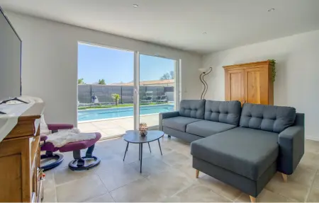 Maison 3 chambres avec piscine chauffée à Semussac : photo 3