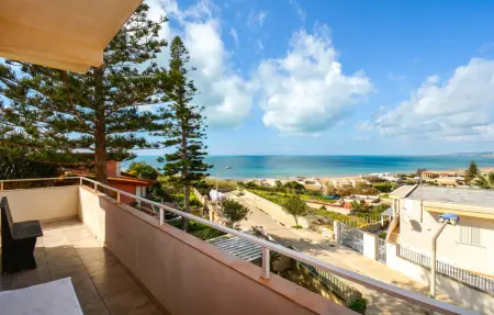 Location appartement de vacances à Cava D'Aliga