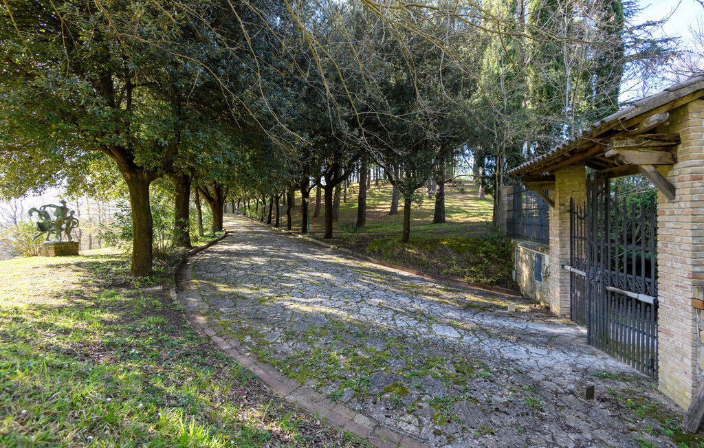 Maison 9 personnes à Pergola - Photo 10