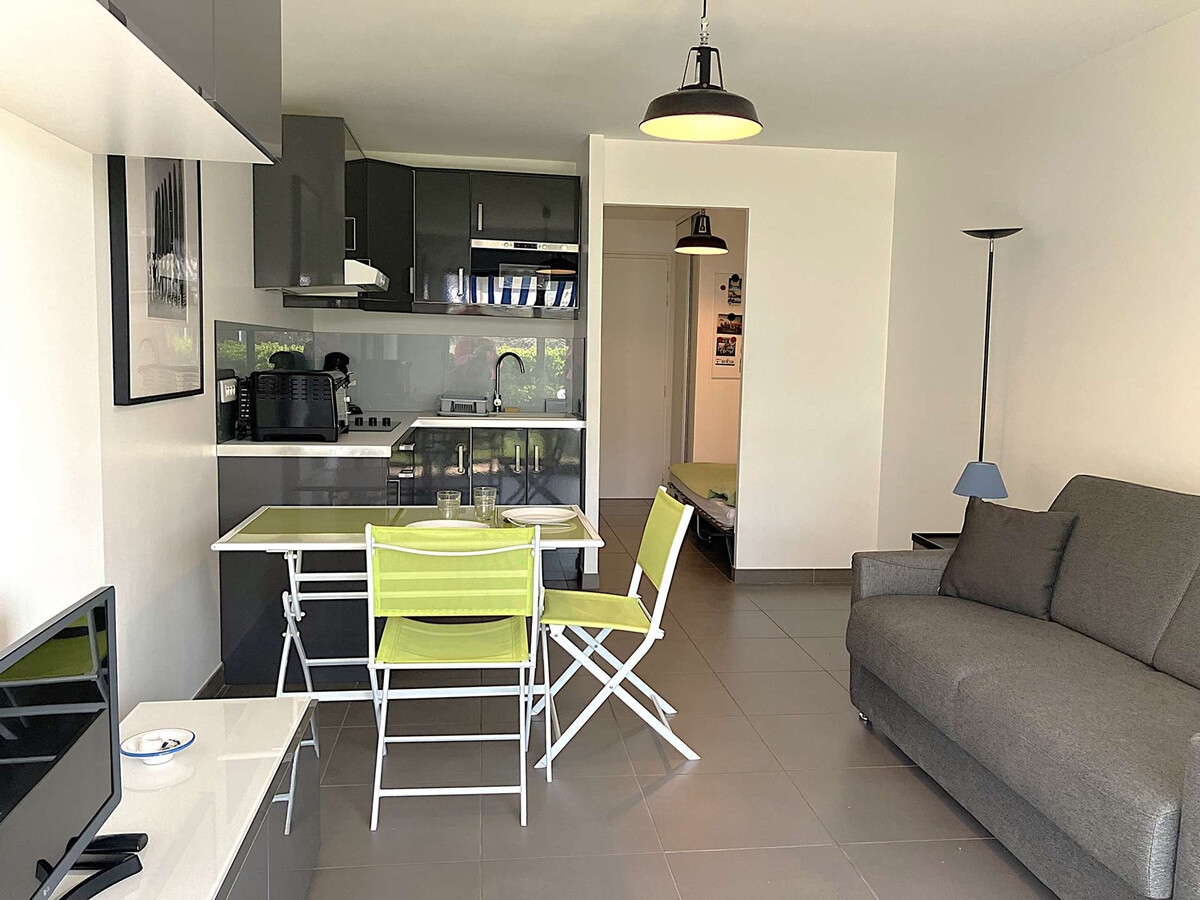 Studio rivière ensoleillé avec terrasse et parking - Photo 4