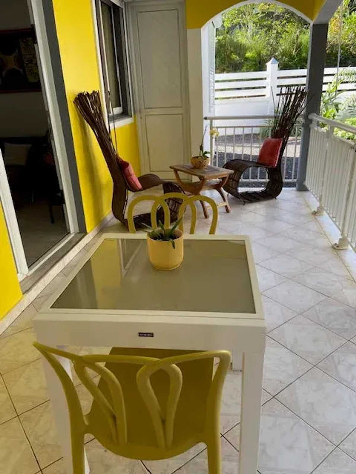 Maison 60 m² avec jacuzzi et jardin clôturé - Photo 3
