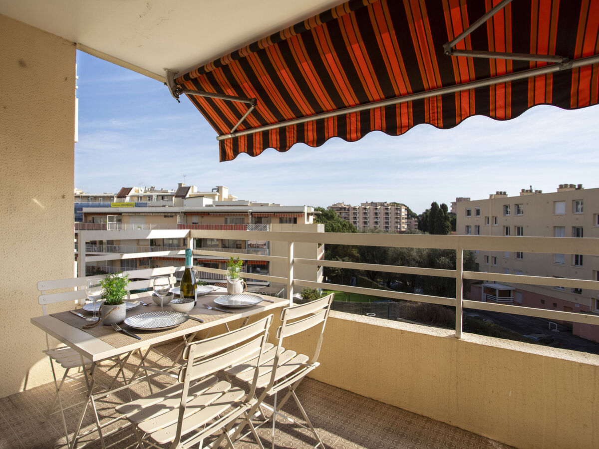 Studio Cagnes-sur-Mer, terrasse 12 m², 300m plage - Photo 5
