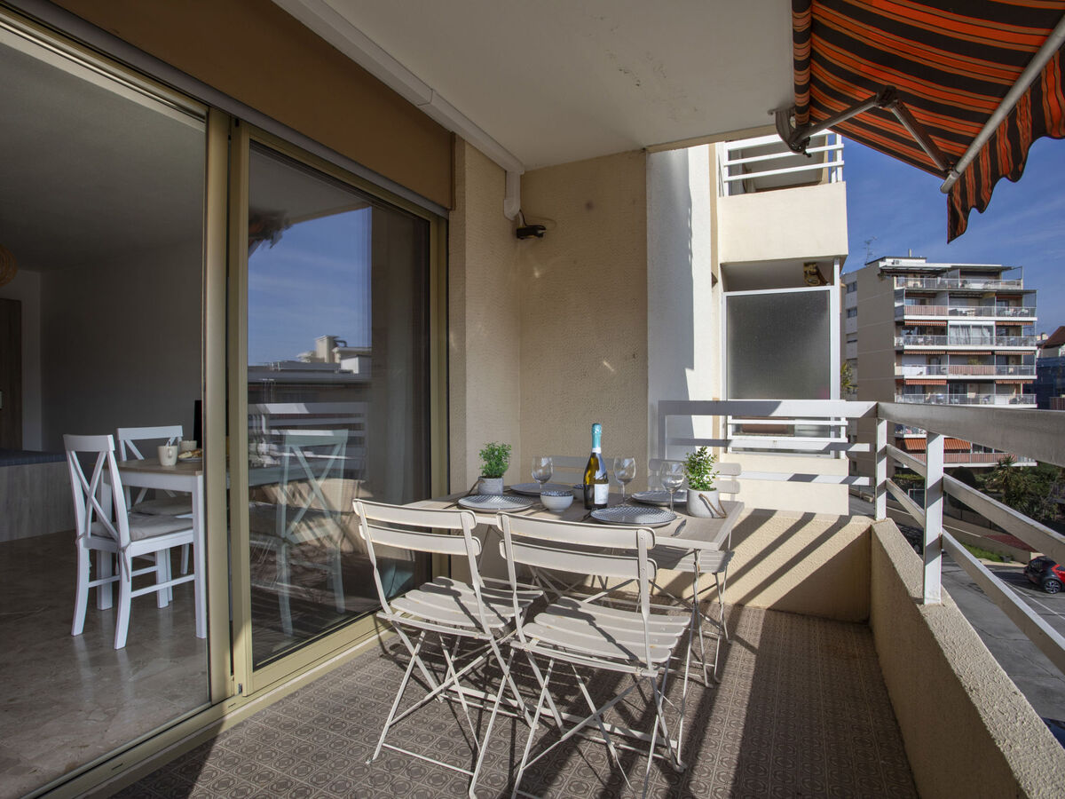 Studio Cagnes-sur-Mer, terrasse 12 m², 300m plage - Photo 17