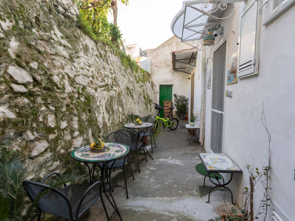 Appartement 30 m² à Minori, 650 m de la mer - Photo 16