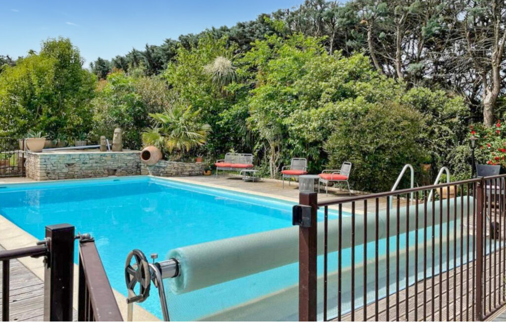 Maison 8 chambres Vézénobres, piscine privée 20 pers. - Photo 11