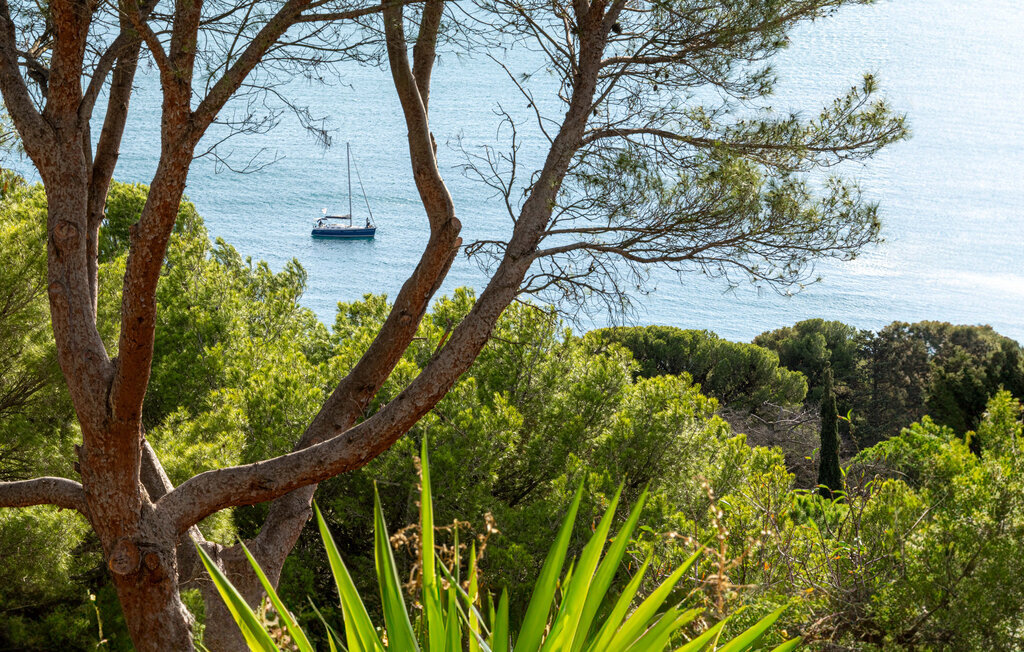 Maison design avec piscine et vue mer à Sète - Photo 13