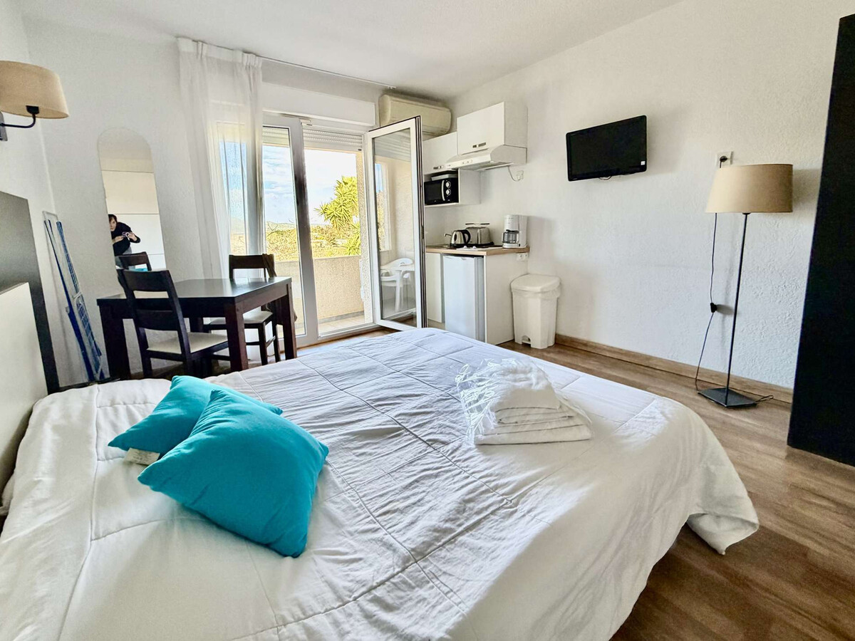 Studio climatisé à Saint-Florent avec terrasse et piscine - Photo 3