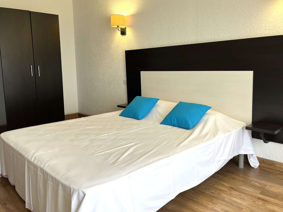 Studio climatisé à Saint-Florent avec terrasse et piscine - Photo 8