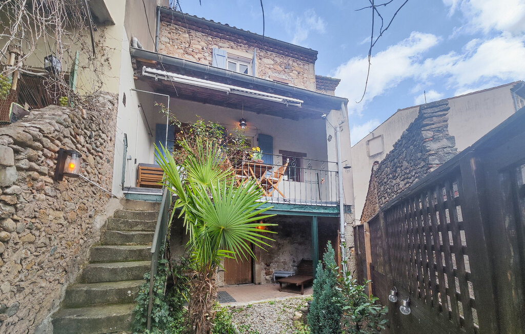 Maison en pierre à Hérépian, 2 chambres avec terrasse - Photo 1
