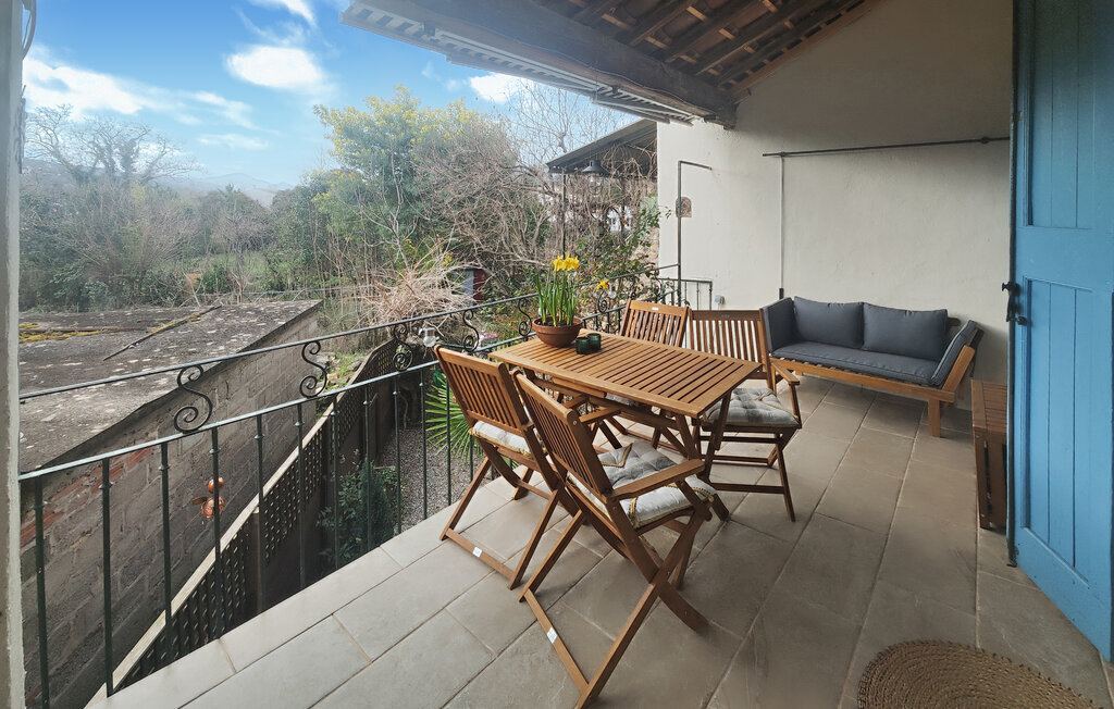 Maison en pierre à Hérépian, 2 chambres avec terrasse - Photo 2