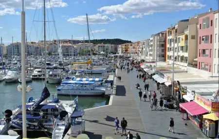 Appartement moderne au cœur d'Agde, 4 personnes : photo 14