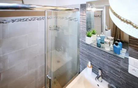Maison 3 chambres avec piscine privée près d'Avignon : photo 17