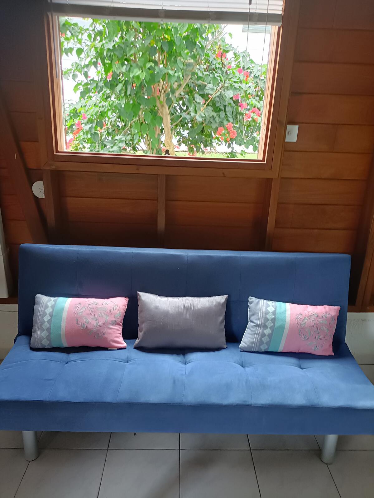 Bungalow 3 pers. au Moule avec piscine et jardin - Photo 5