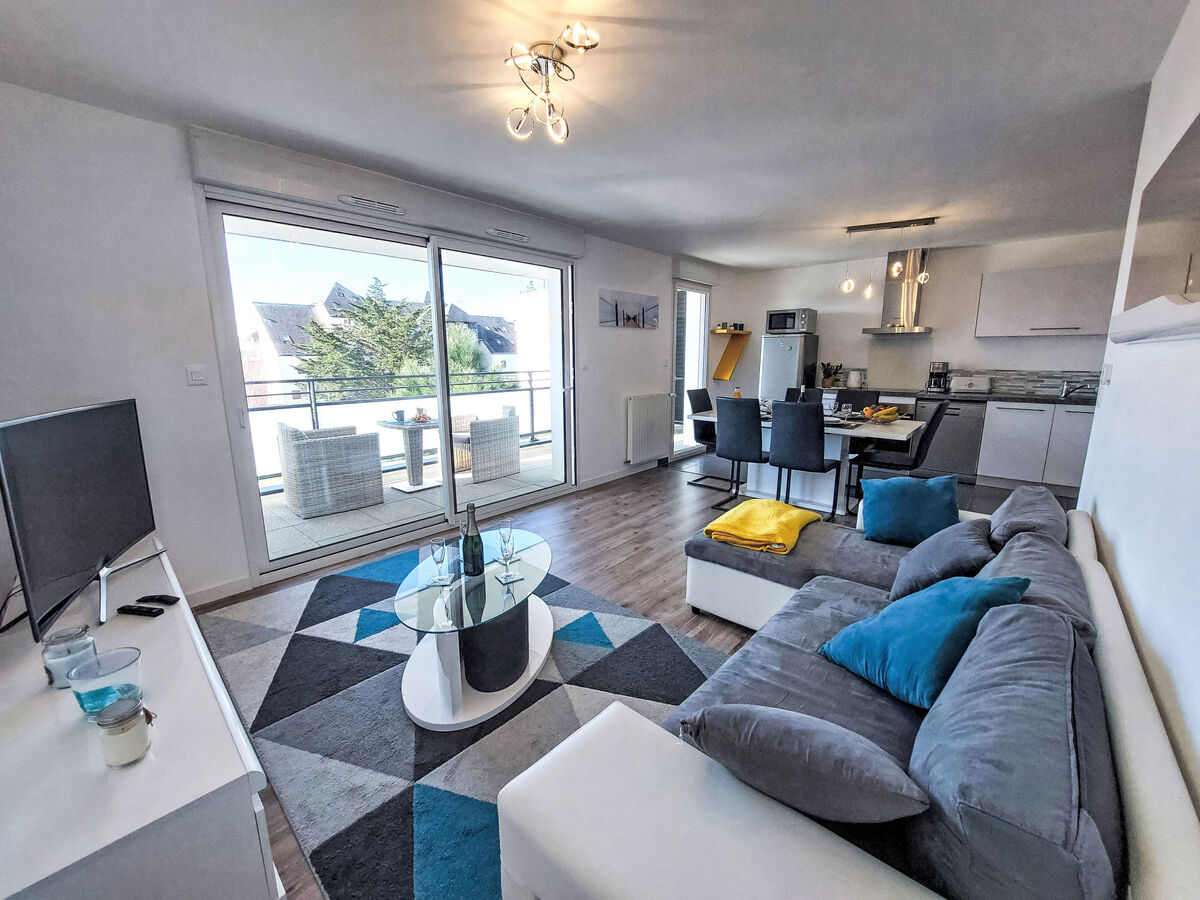 Appartement 3 pièces avec grand balcon sud-ouest et piscine - Photo 1