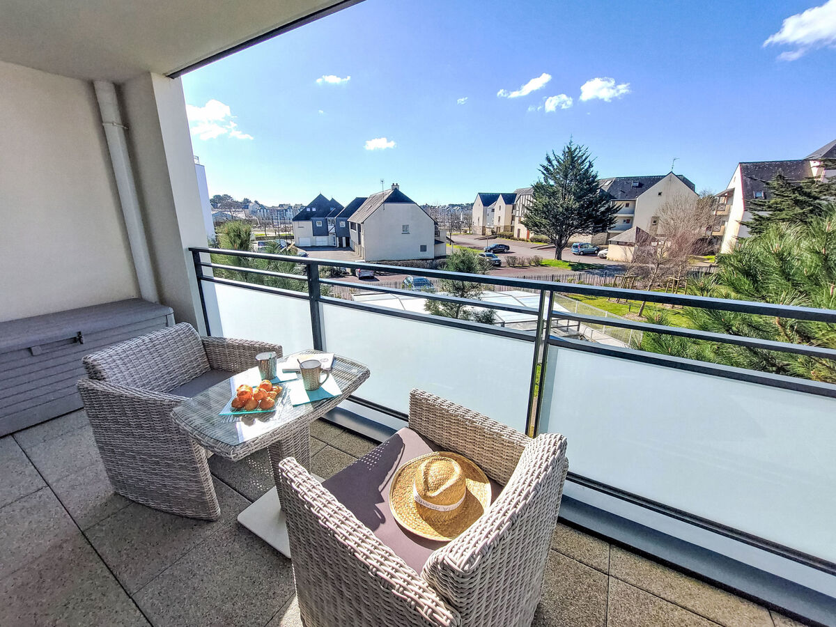 Appartement 3 pièces avec grand balcon sud-ouest et piscine - Photo 2