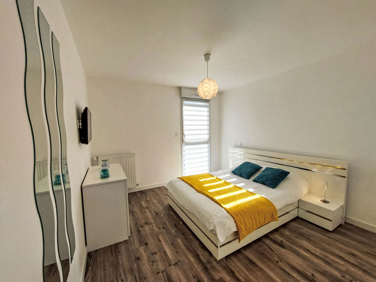 Appartement 3 pièces avec grand balcon sud-ouest et piscine - Photo 9