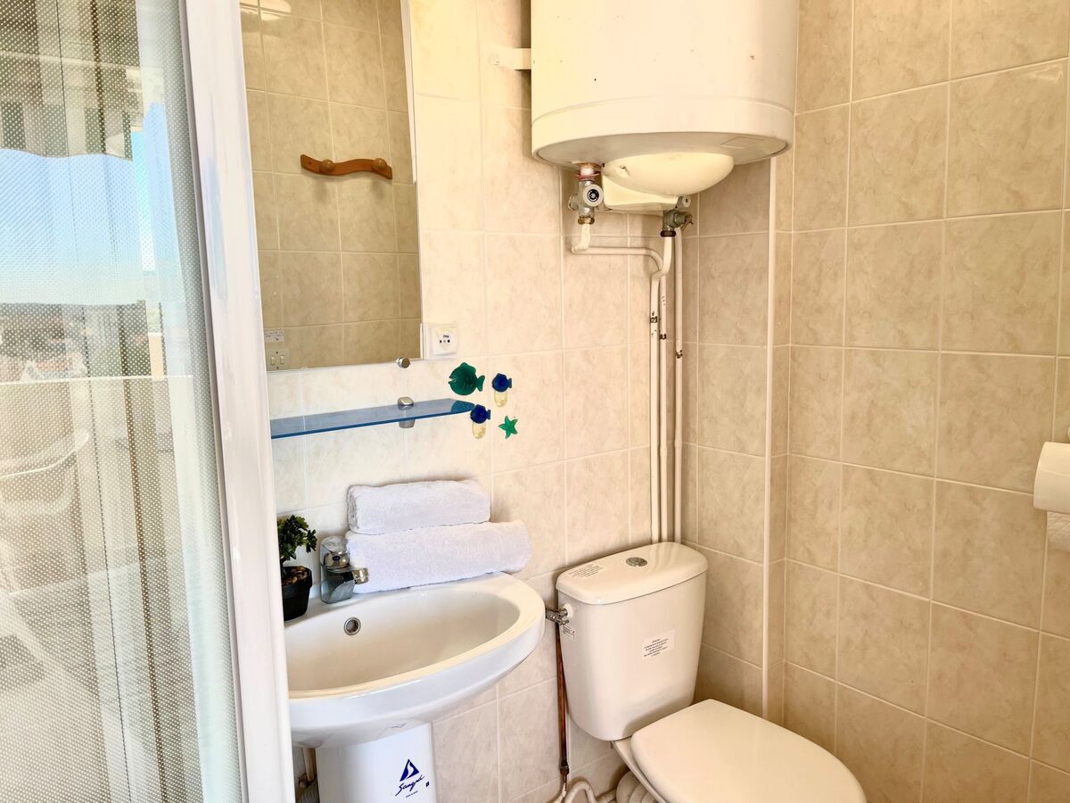 Le Beaufort : Apt 2 pièces à 50 m de la plage - Photo 15