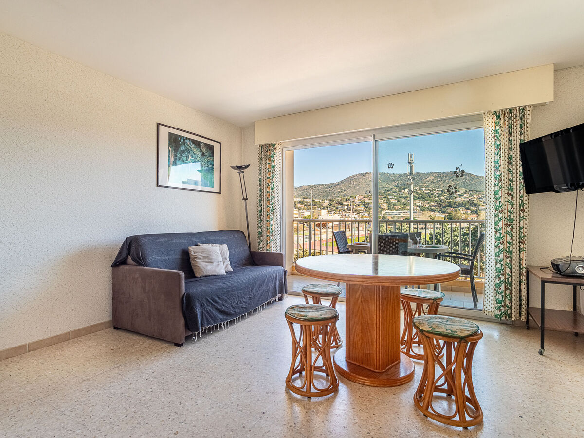 Appartement 2 pièces au Lavandou, 150 m de la plage - Photo 6